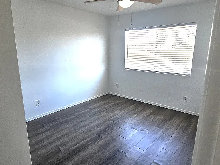 Hayden Crossing — Photo 13