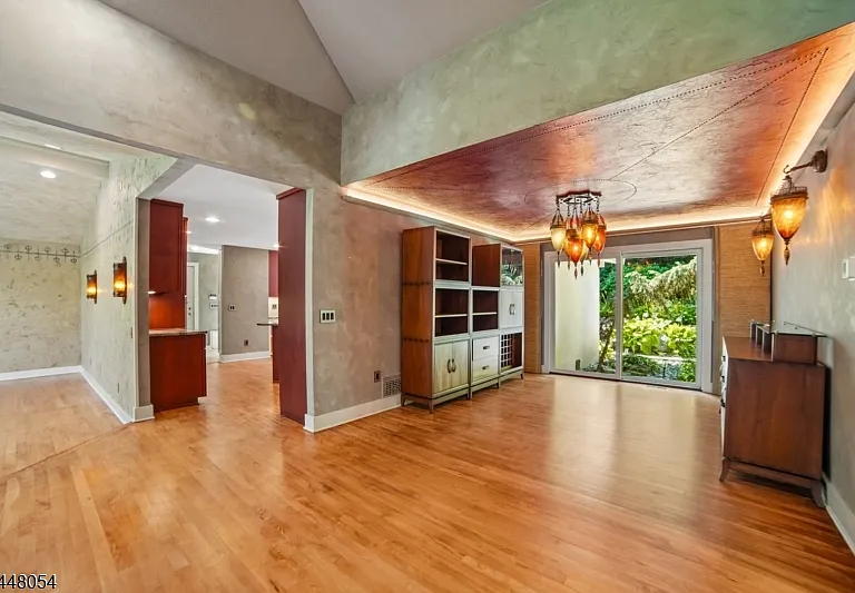 174 Bliss Rd — Photo 11