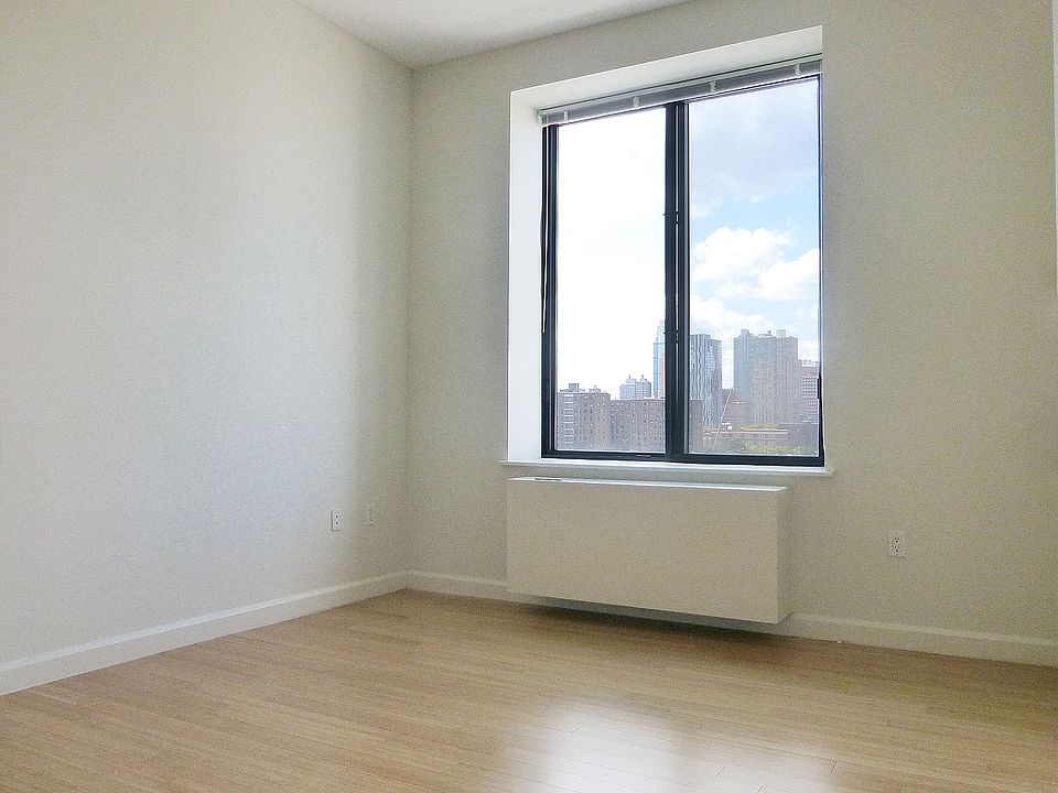 2nd image of 7 Clermont Ave APT 11D