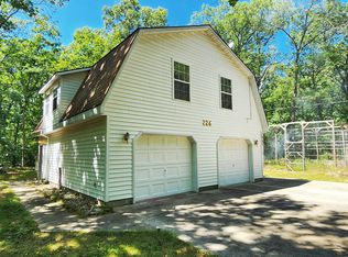 226 High Bridge Rd, Wellston, MI 49689
