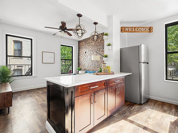 2nd image of 557 W 140th St APT 3C