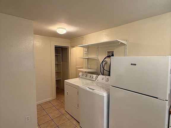 5th image of 261 E 1st Ave #2