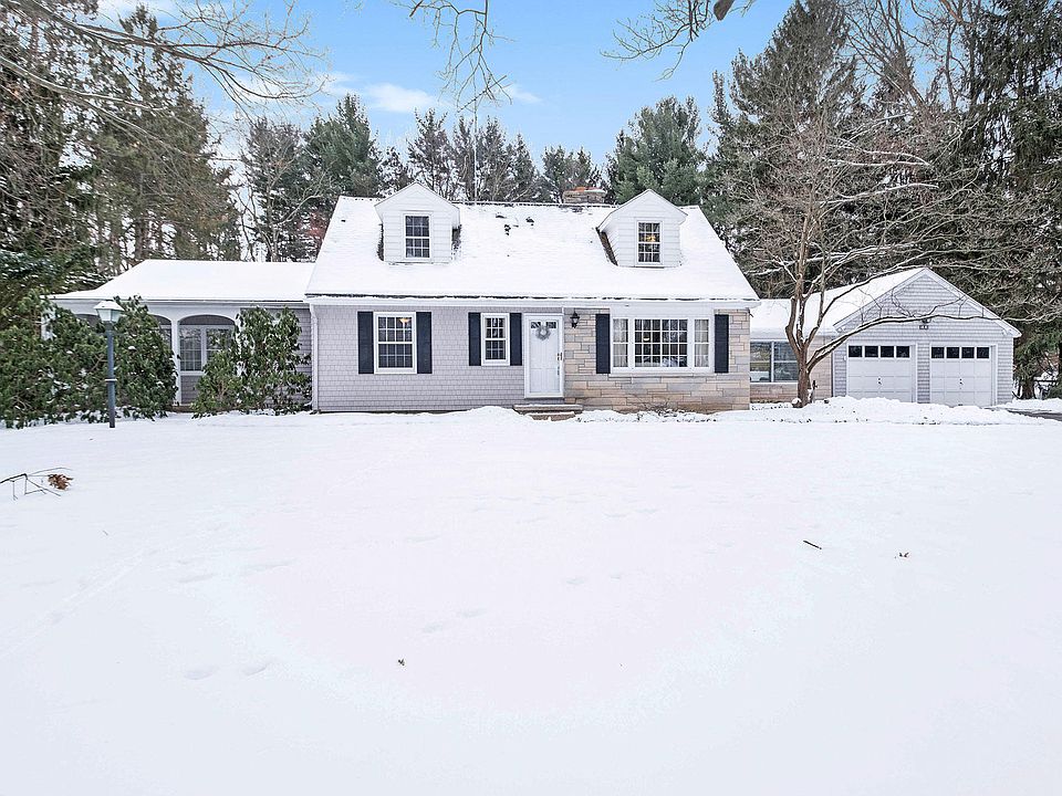 1st image of 164 E Hamilton Ln