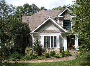 2104 Elliott Ave, Mc Lean, VA 22101