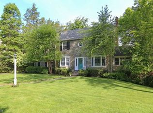 65 Beekman Rd, Summit, NJ 07901