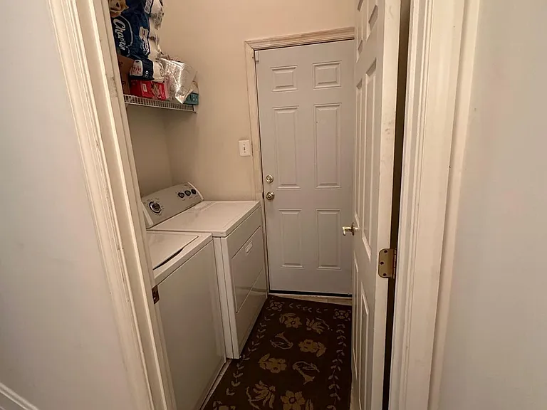 15 Saw Mill Ct — Photo 6