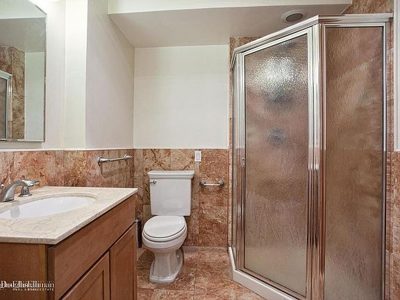 5th image of 163 Saint Nicholas Ave APT 5K