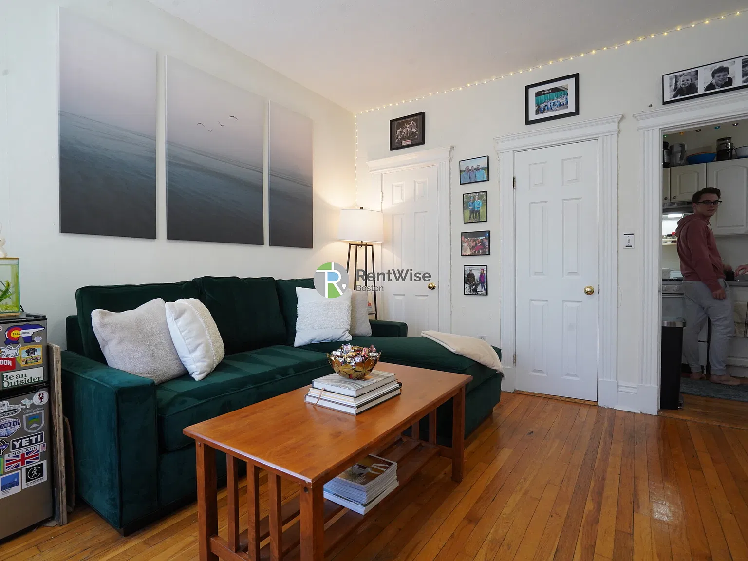 6 Camelot Ct — Photo 2