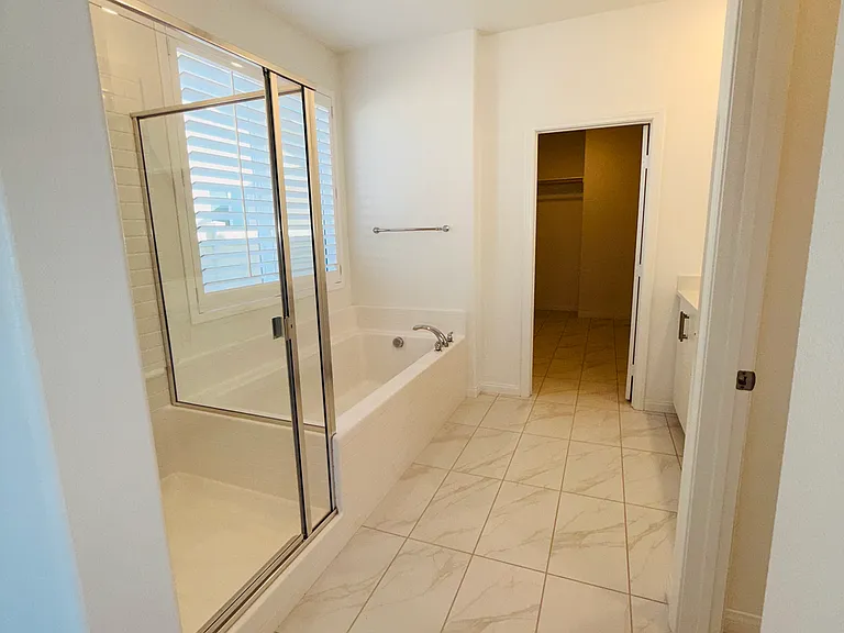 39171 Quixote Ct — Photo 14