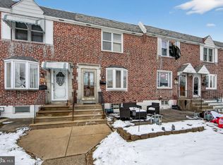 704 Crescent Dr, Glenolden, PA 19036