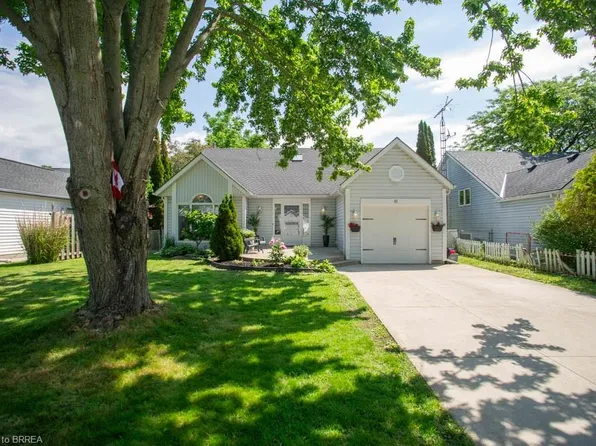 61 Leslie Ave, Norfolk County, ON N0A 1N4