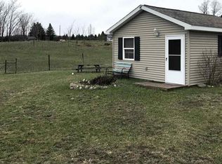 16906 Litzen Rd, Copemish, MI 49625