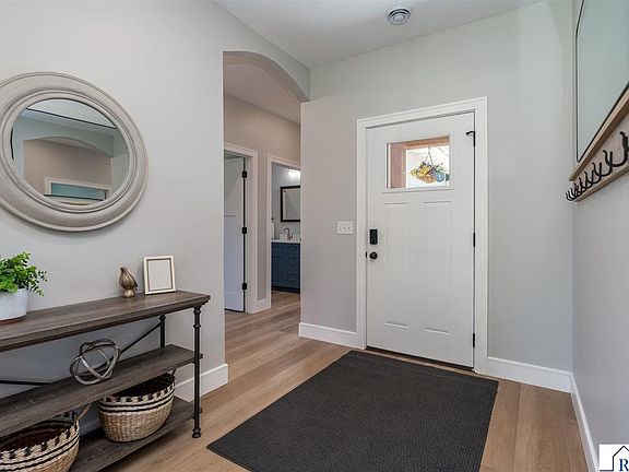 3rd image of 1720 High Tail Ln