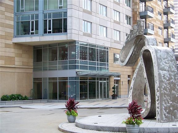 3rd image of 100 Exchange St Unit 1603