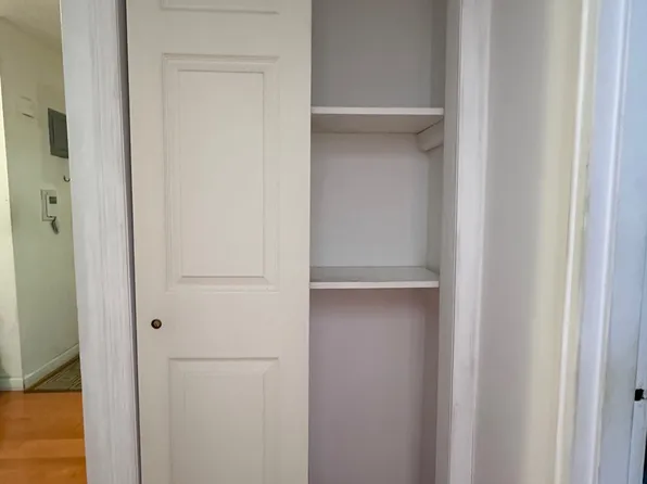 144-64 Sanford Avenue image 10 of 18