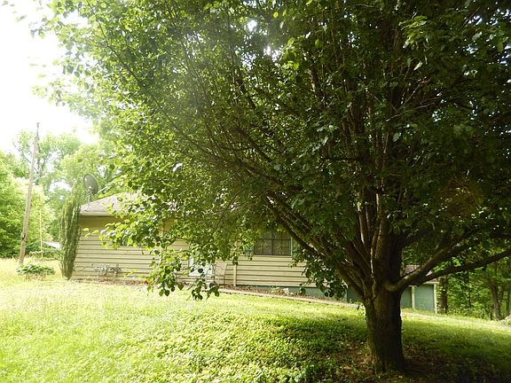 2nd image of 155 Crabtree Rd