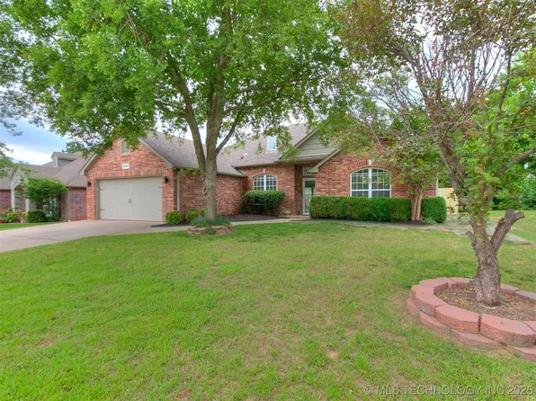 6400 E Galveston St, Broken Arrow, OK 74014