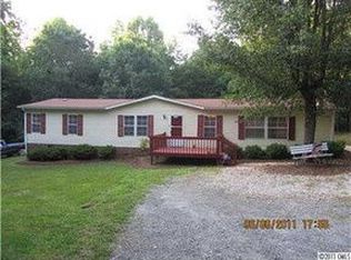 2758 N Brushwood Cir, Newton, NC 28658