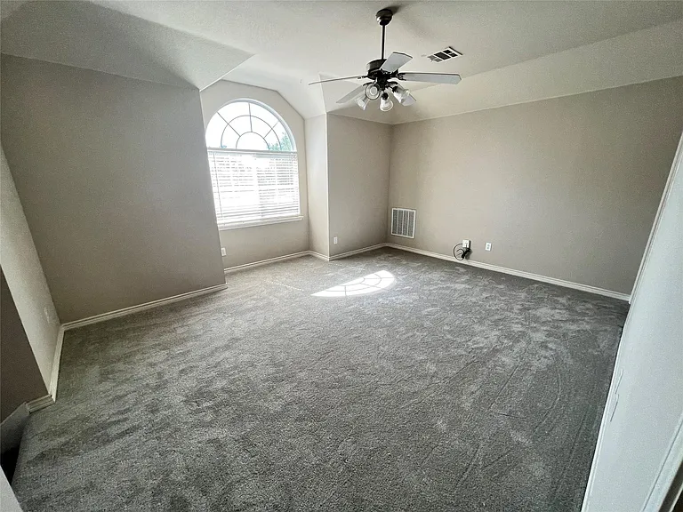 7700 Loma Alta Trl — Photo 18