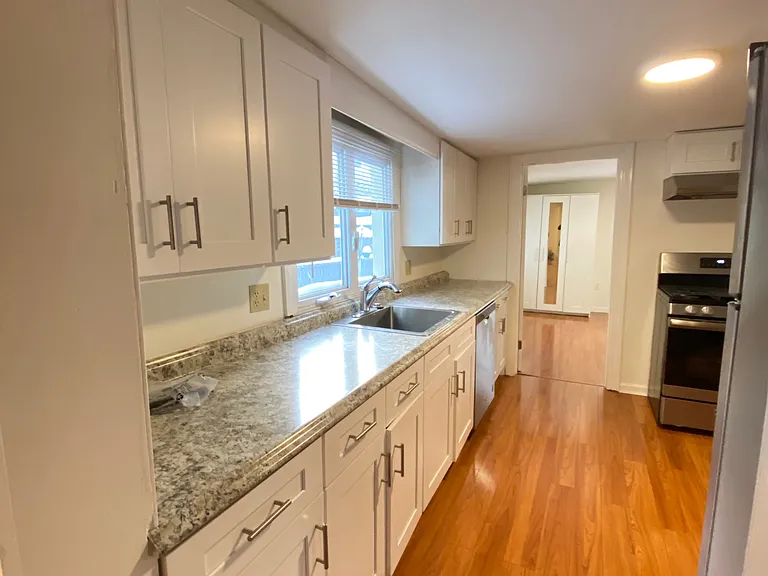 39 Sciarappa St #1 — Photo 8