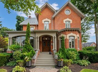 115 Bridge St E, Belleville, ON K8N1M4