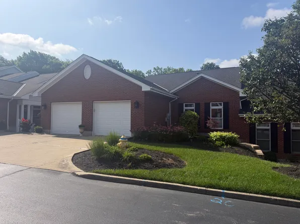 16 Thomas Pointe Dr, Fort Thomas, KY 41075
