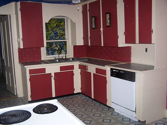 Full Size Kitchen