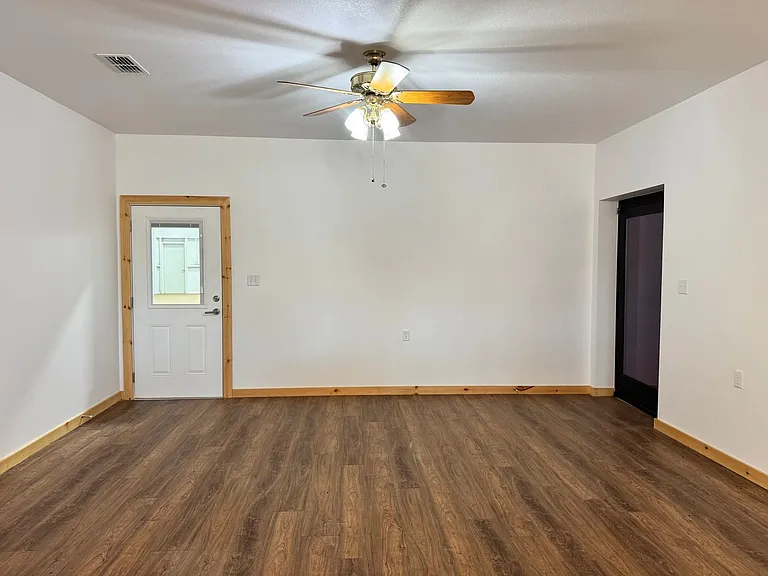 11201 N County Road 1440 — Photo 7