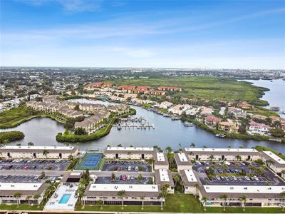 8810 Bay Pointe Dr #210B, Tampa, FL, 33615