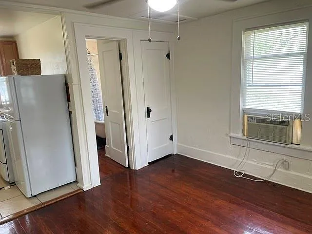 Studio, 1.0 bath, 312 sqft, $1,150 — Photo 4