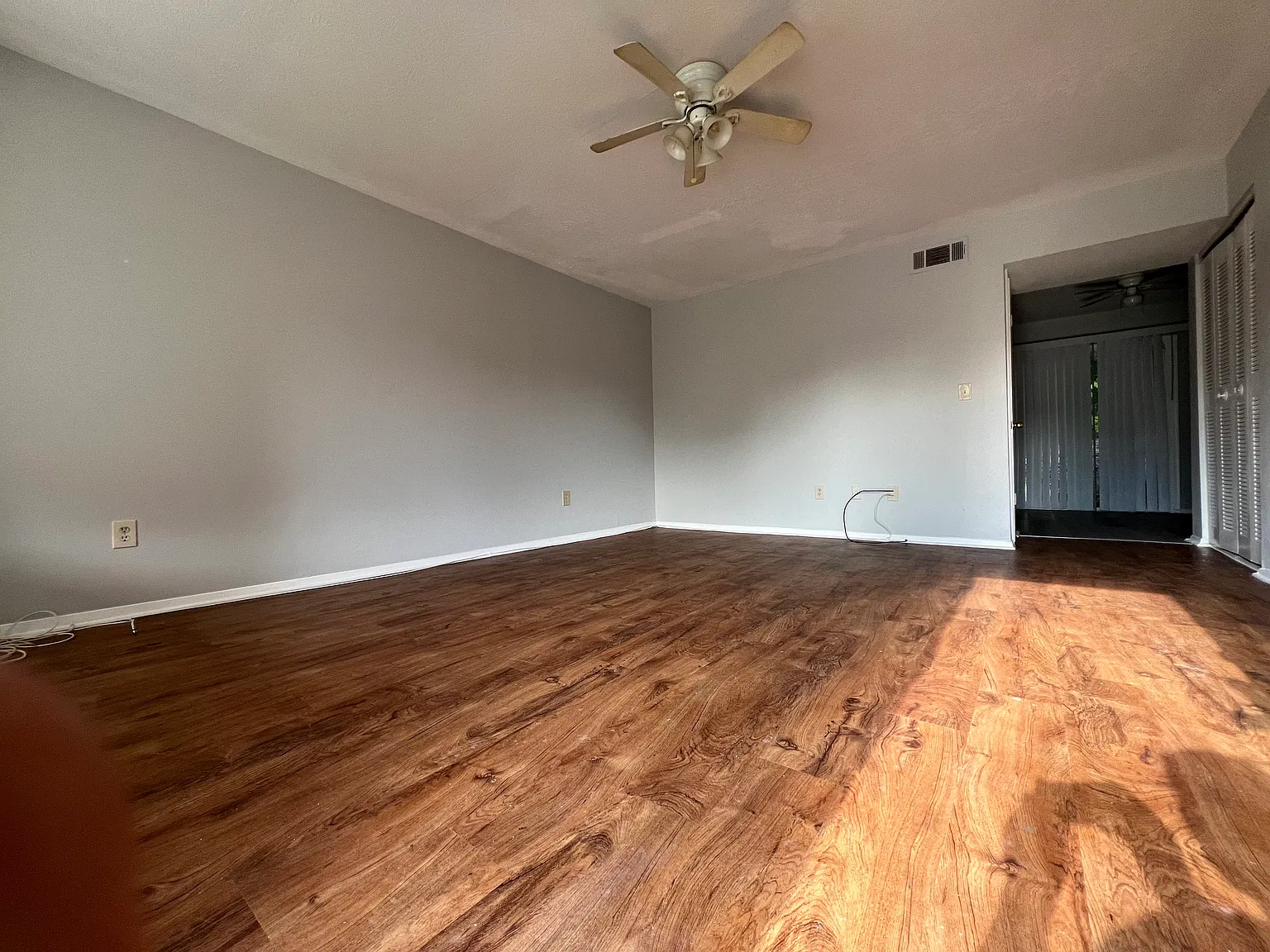 2883 Spruce Cir — Photo 4