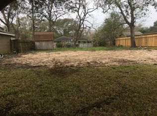 2212 Commander St, Pasadena, TX 77502