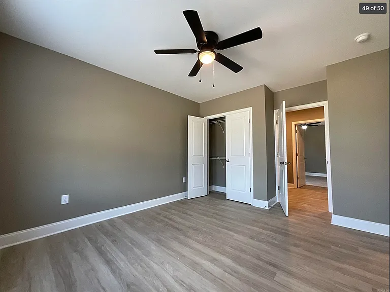 401 & 403 E Center St #401 — Photo 18