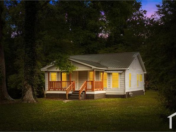 1252 Dogwood Rd