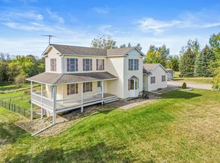 401 S Sutton Lake Blvd, Jordan, MN 55352