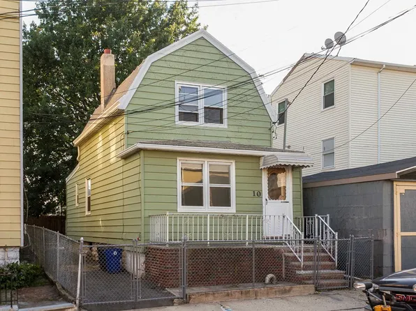 10 New St, Bayonne, NJ 07002