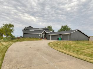 7409 NE 108th Pl, Bondurant, IA 50035