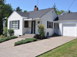 7655 SW 30th Dr, Portland, OR 97219