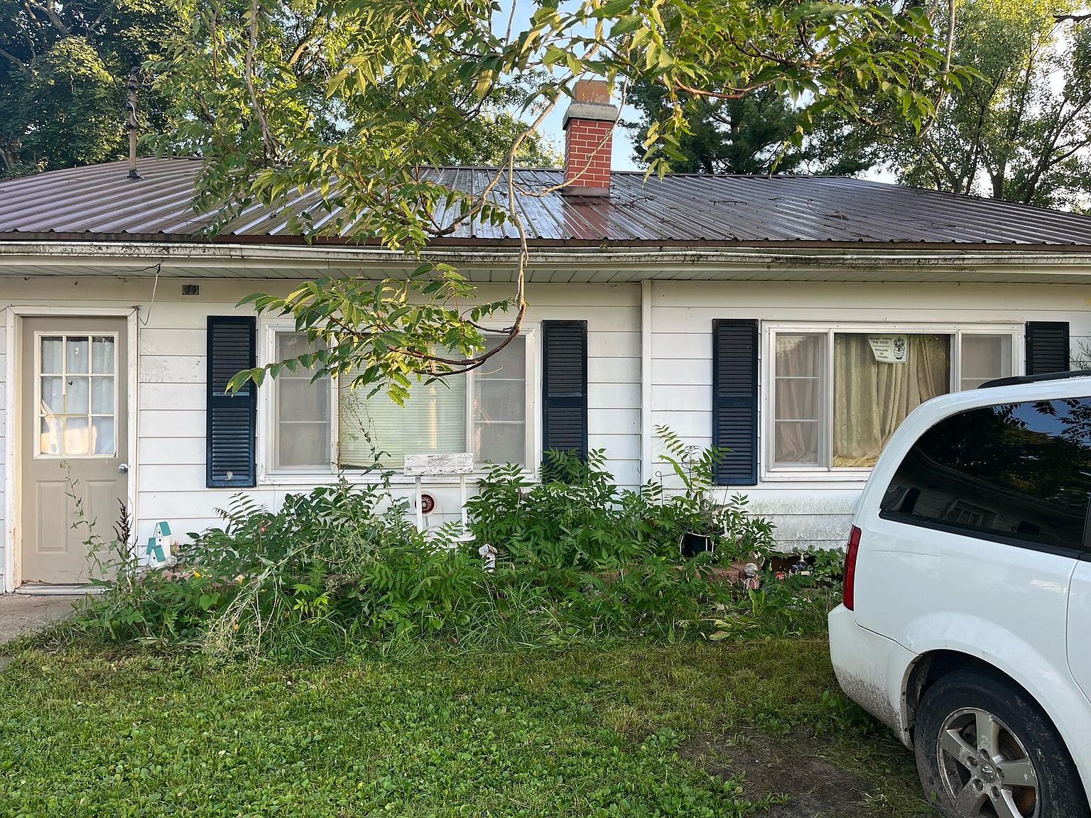 215 & 209 W Forest St, Edmore, MI 48829 MLS 23030229 Zillow