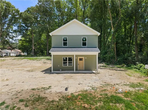 2635 Urban St, Winston Salem, NC 27107
