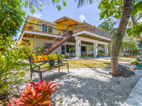 24 Tamarind Dr, Key West, FL 33040