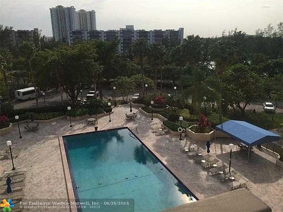 4th image of 500 Three Islands Blvd APT 720