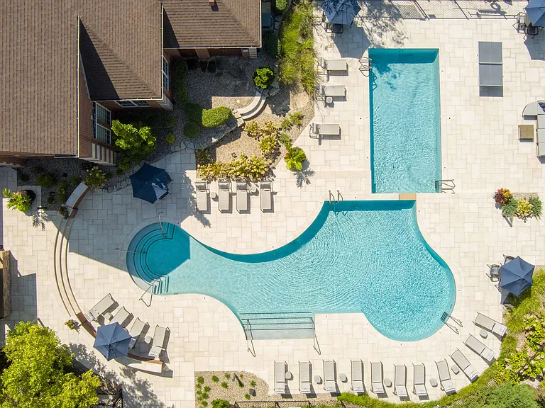 Lake Clearwater Apartments — Photo 62