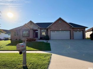 5305 Old Savannah Trl, Springfield, IL 62711
