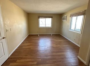 657 W Main St #5-3-4, Decatur, IL 62522
