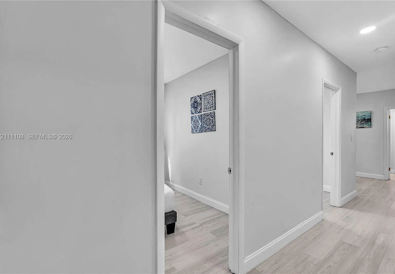 10002 E Bay Harbor Dr — Photo 3