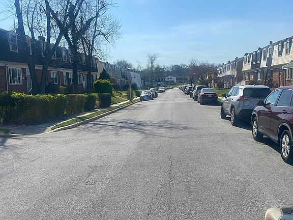 5th image of 5244 Darien Rd