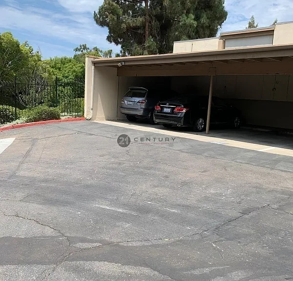 4827 Collwood Blvd #B — Photo 9