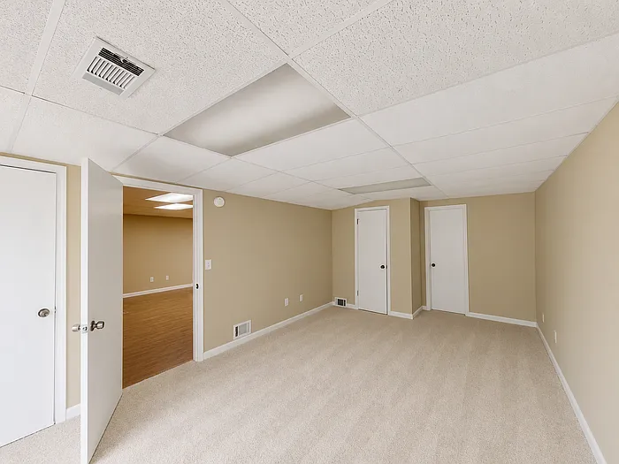 384 McKees Rock Ln — Photo 17