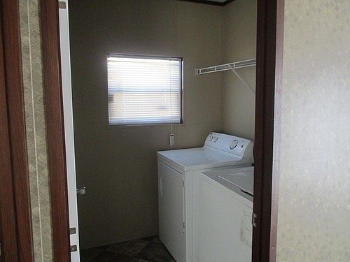 2nd image of 7706 Woodlake Vw